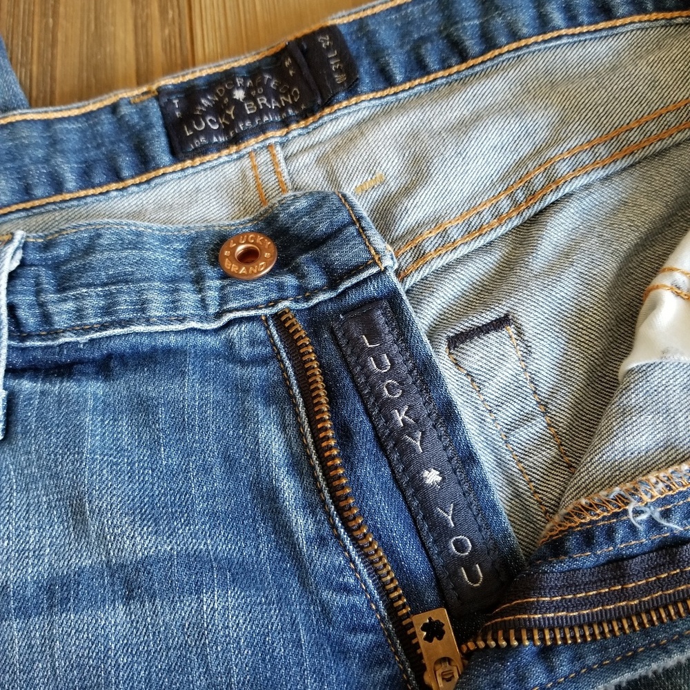 Lucky Jeans